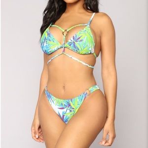 Fashion nova swimsuit